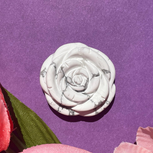 Howlite Flower Carved Natural Crystal 30 mm