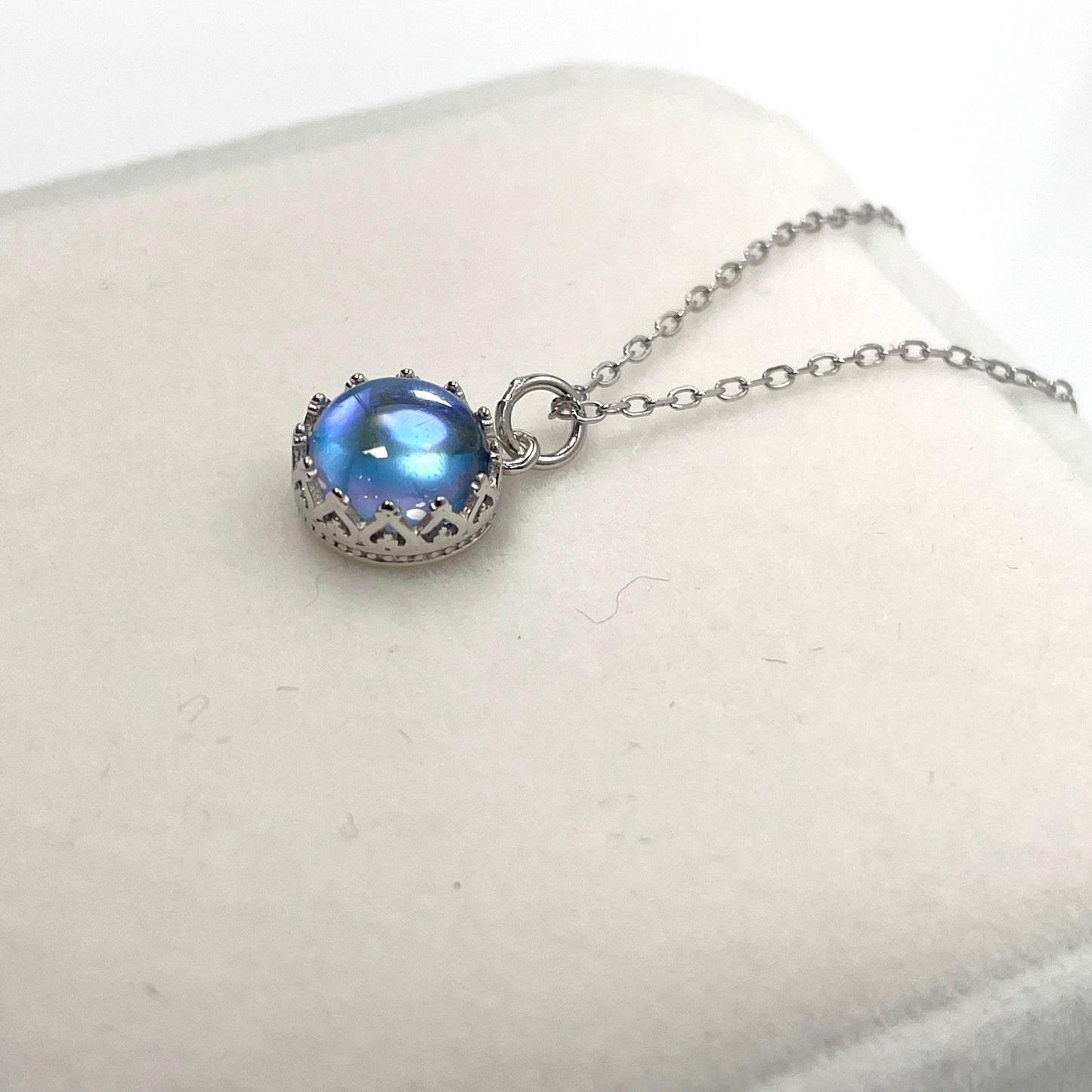 Blue Moonstone Crown Silver 925 Necklace